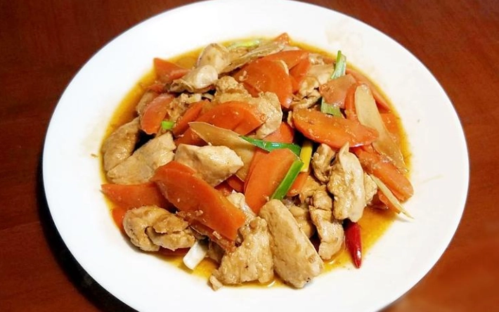 雞胸肉炒什麼
