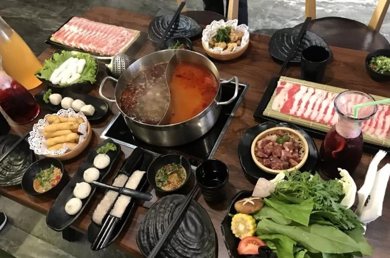 吃到飽火鍋新市